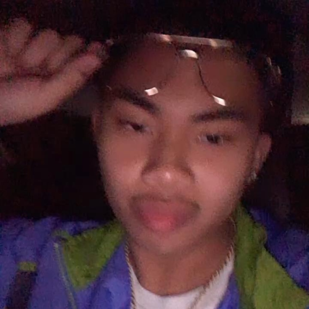 Meet your Posher, Elijah